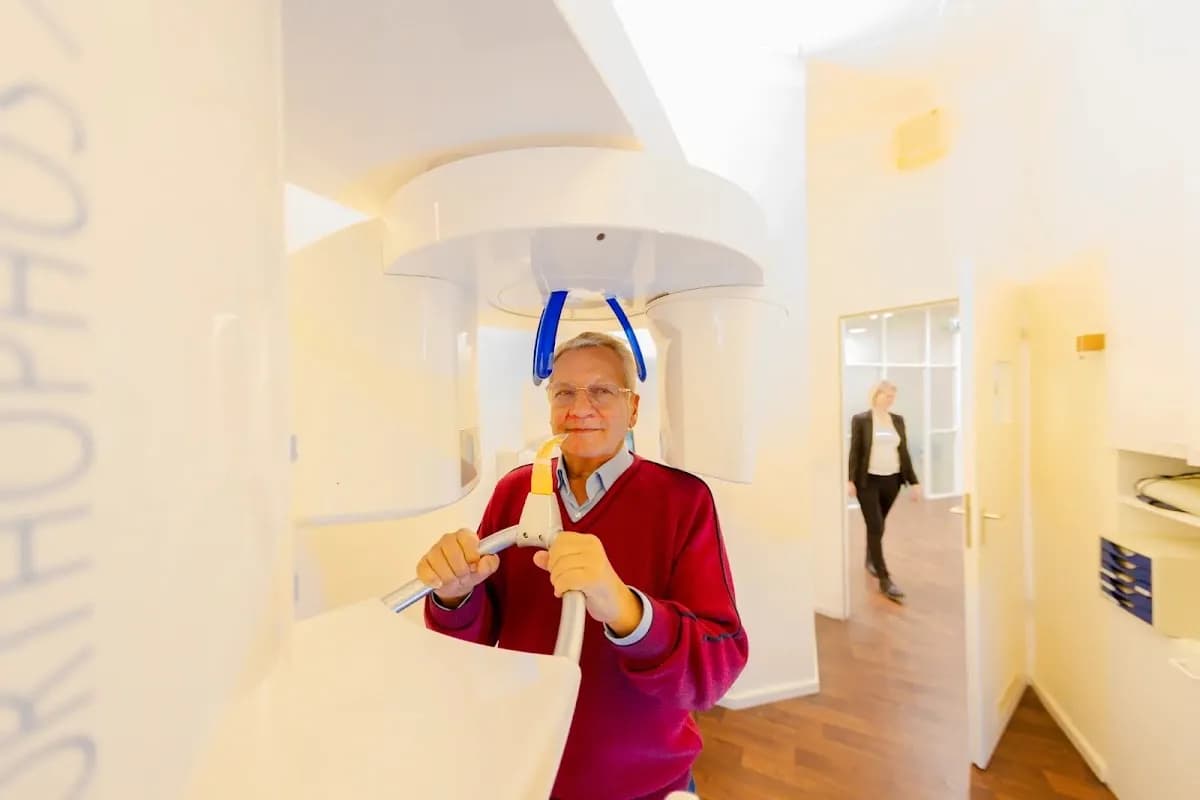 DENTIQUA Zahnarztpraxis — Foto aus dem Google-Eintrag der Praxis