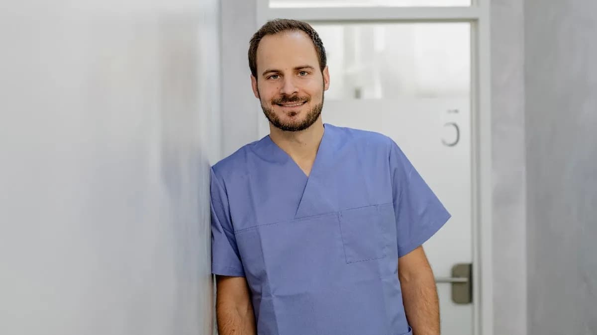 Dr.med.dent. Alexander Gerwe, Zahnarzt — Foto aus dem Google-Eintrag der Praxis