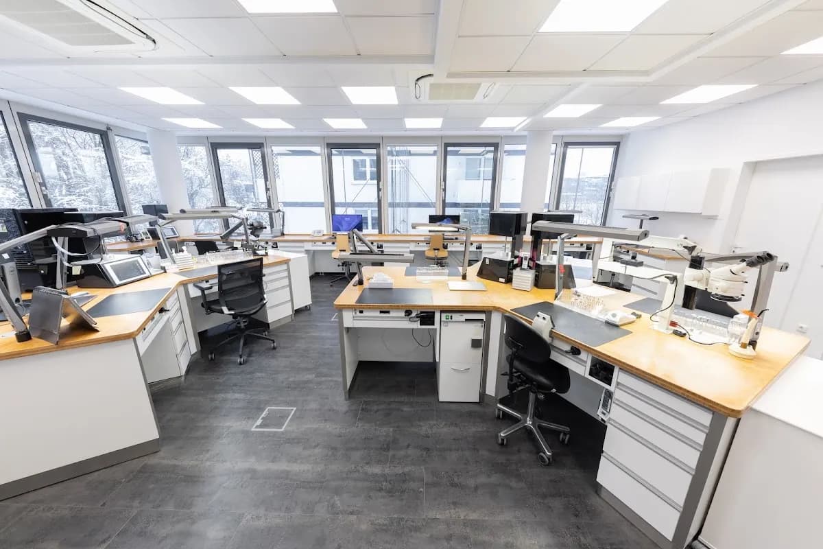 implaneo Dental Clinic — Foto aus dem Google-Eintrag der Praxis