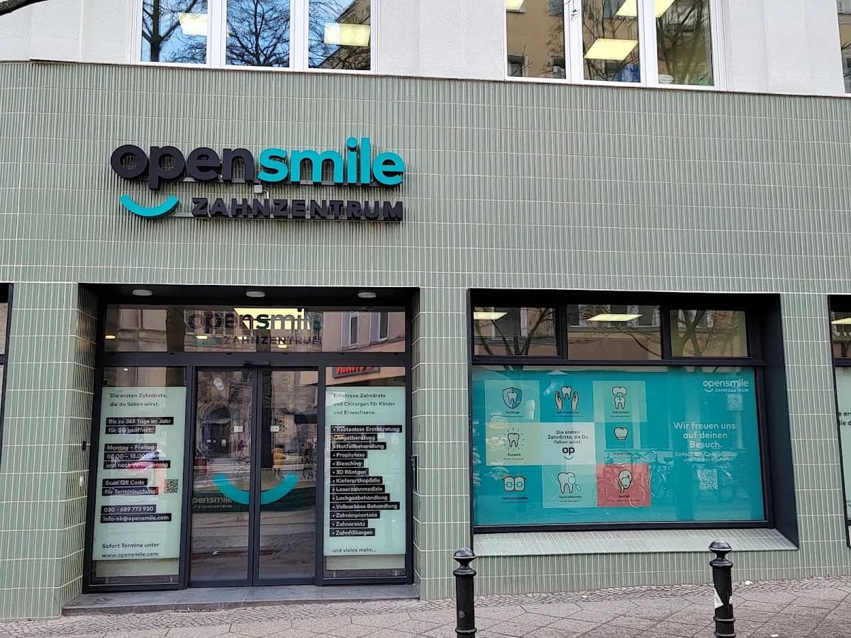 opensmile Zahnzentrum Neukölln — Foto aus dem Google-Eintrag der Praxis