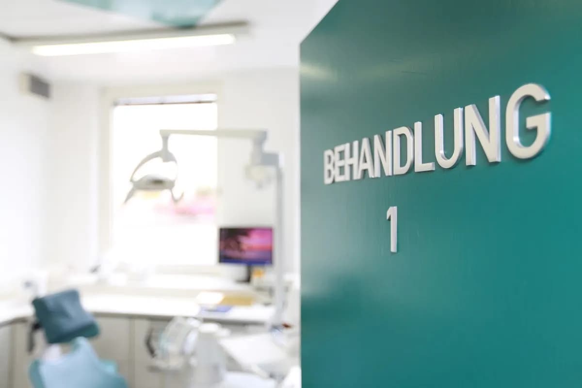 Zahnarzt Bochum | Alexander Mutschler — Foto aus dem Google-Eintrag der Praxis