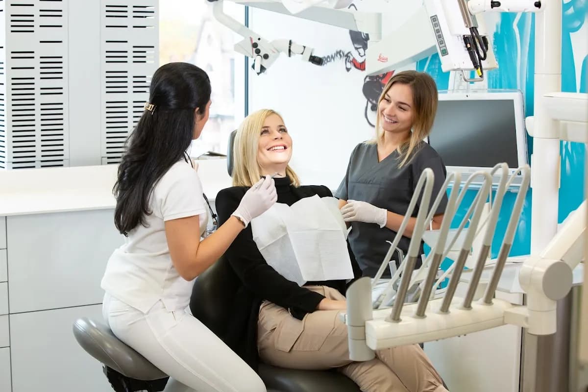Zahnarzt Frankfurt Westend - Dental21 — Foto aus dem Google-Eintrag der Praxis