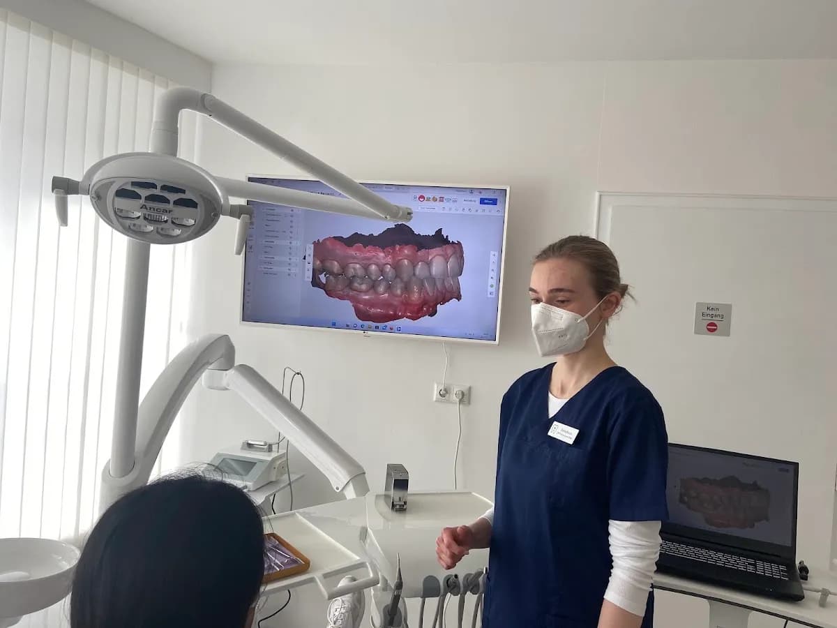 Zahnarztpraxis Dentalfocus Ingolstadt — Foto aus dem Google-Eintrag der Praxis