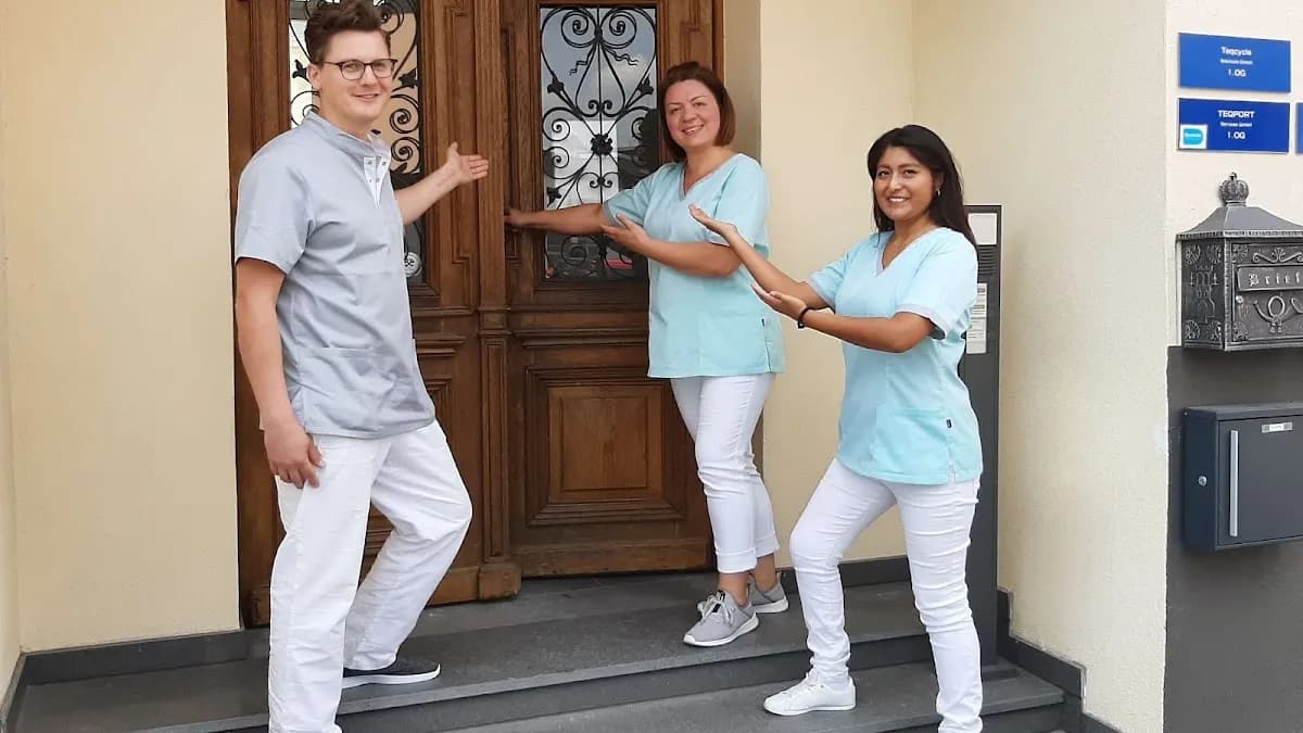 Zahnarztpraxis Dr. Denis Paksoy — Foto aus dem Google-Eintrag der Praxis