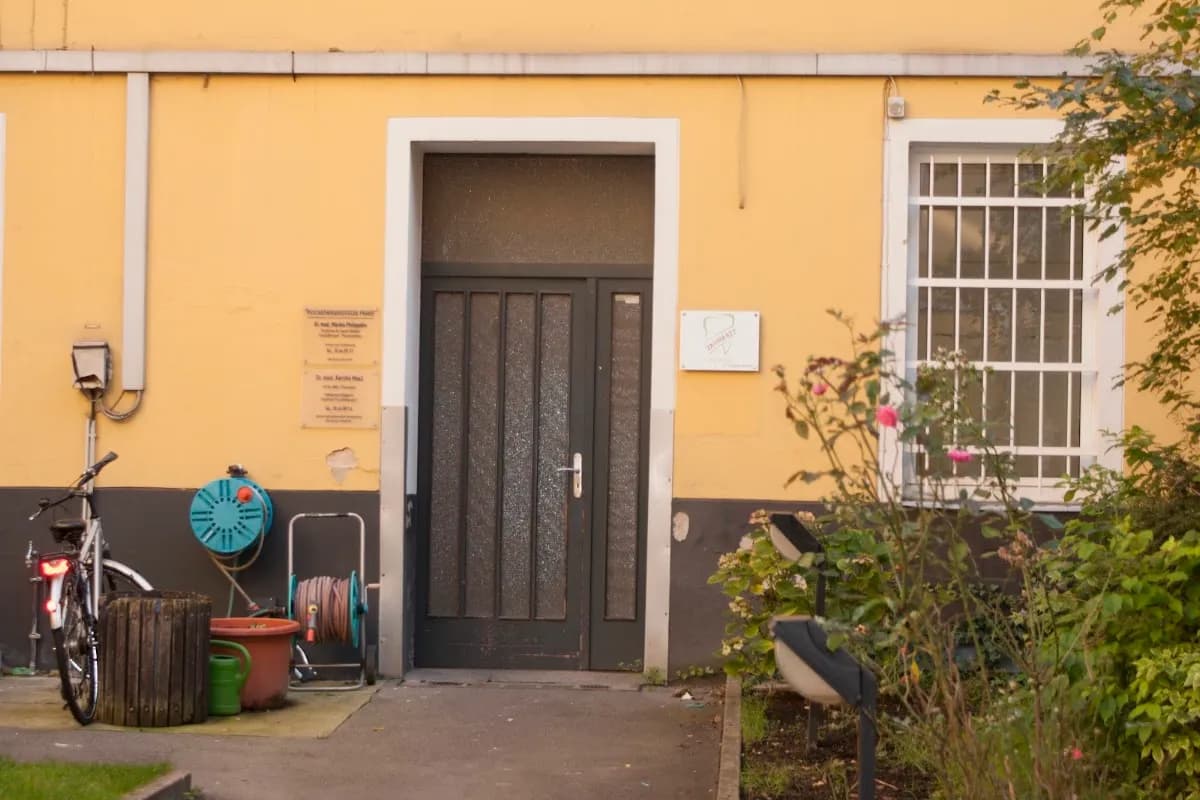 Zahnarztpraxis Platto Berlin — Foto aus dem Google-Eintrag der Praxis