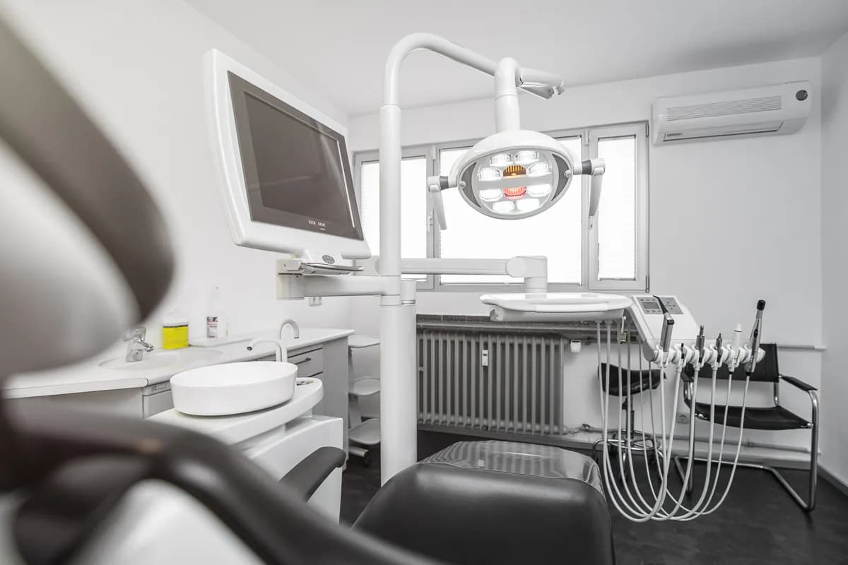 Zahnpraxis Hansaring — Foto aus dem Google-Eintrag der Praxis