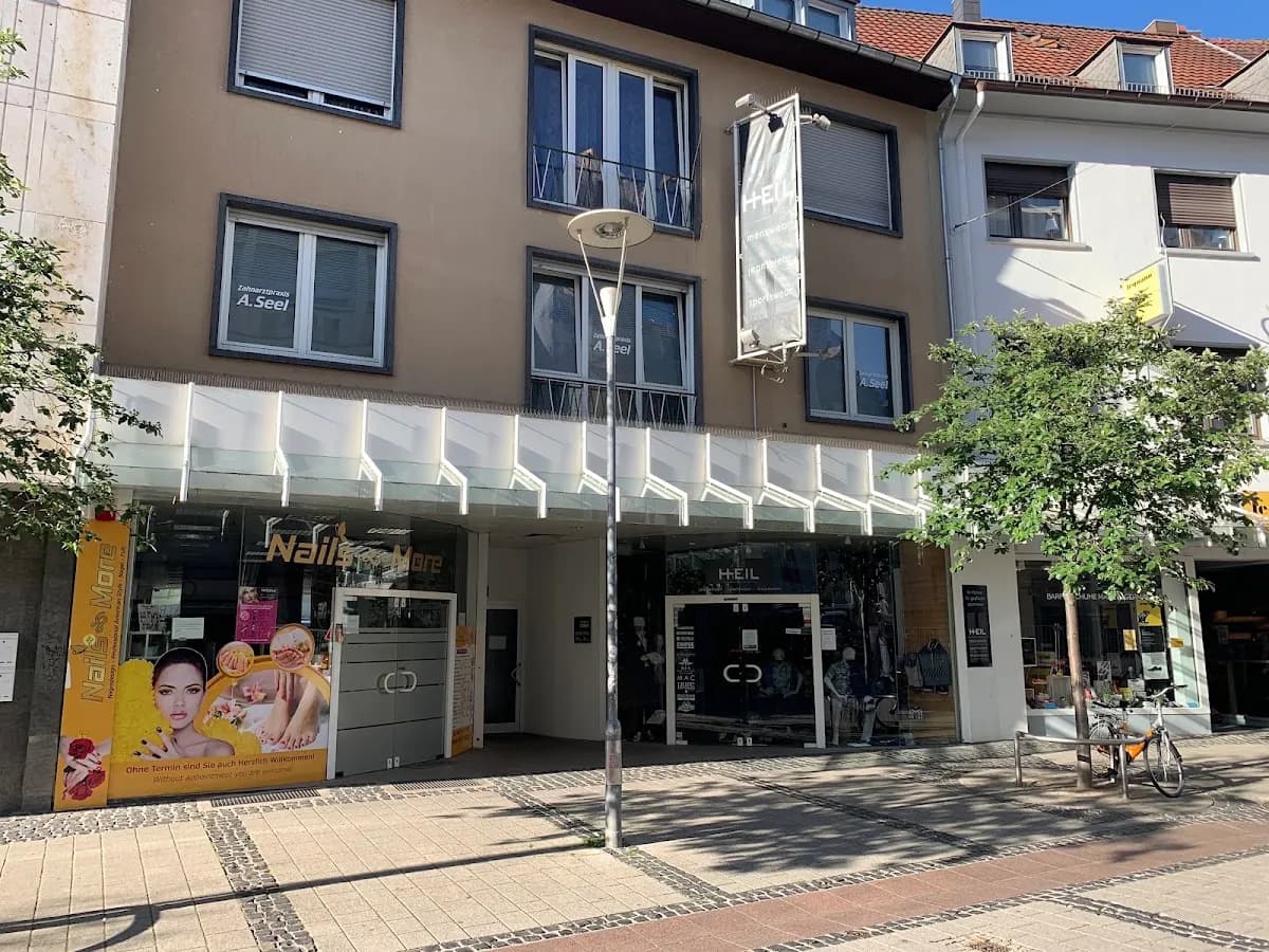 Ali Seel Zahnarzt — Foto aus dem Google-Eintrag der Praxis