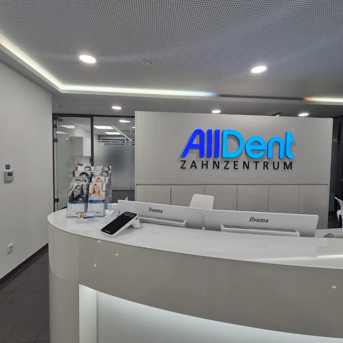 AllDent Zahnzentrum Berlin — Foto aus dem Google-Eintrag der Praxis
