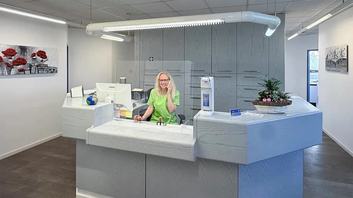 Andreea Dan Zahnarztpraxis Ratingen — Foto aus dem Google-Eintrag der Praxis
