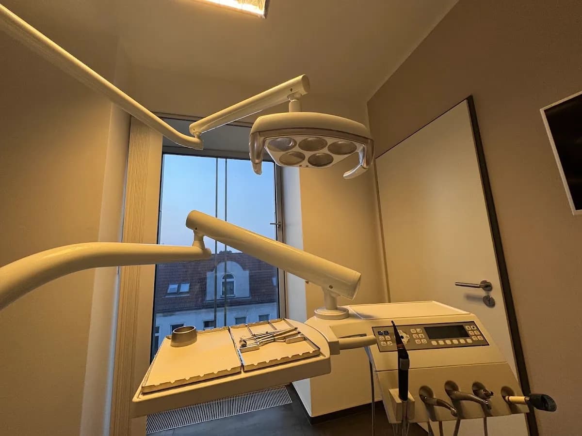DENTALOGICUM - Zahnmedizin Berlin | Ihr Zahnarzt Friedrichshain - Lichtenberg — Foto aus dem Google-Eintrag der Praxis
