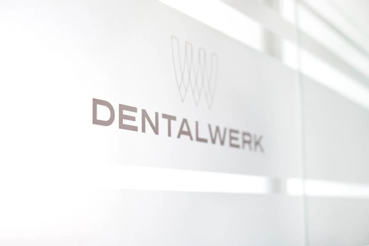 DENTALWERK - Fachzahnärztliche Praxisklinik Wandsbek Marienthal - Zahnarzt — Foto aus dem Google-Eintrag der Praxis