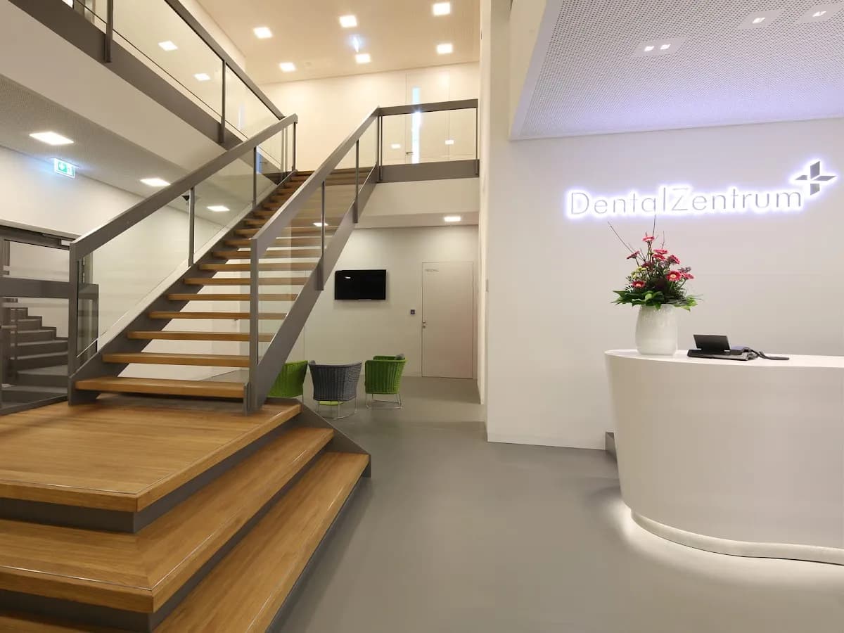 Dentalzentrum-Bayreuth — Foto aus dem Google-Eintrag der Praxis