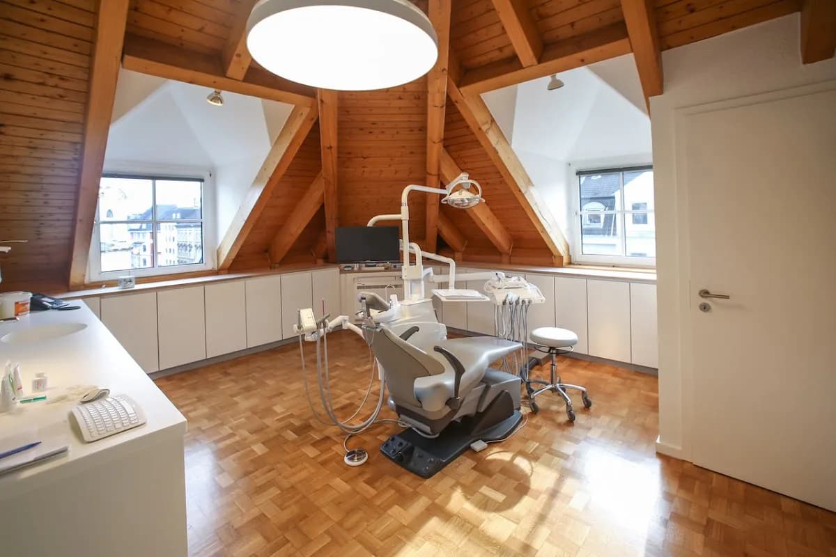 DENTsuva - CMD - Düsseldorf — Foto aus dem Google-Eintrag der Praxis