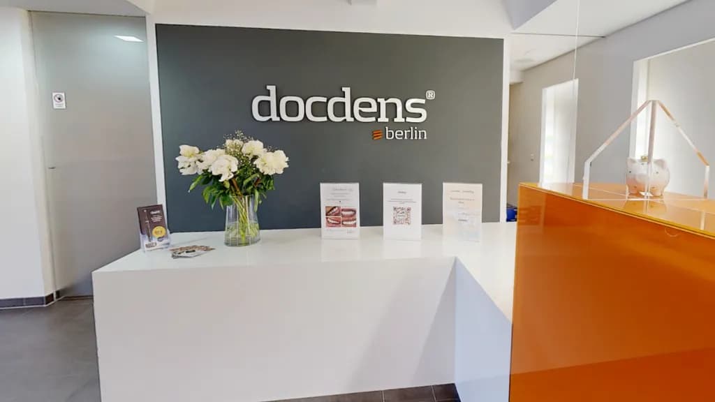 docdens Tempelhof - Zahnarzt, Implantologie, Zahnersatz — Foto aus dem Google-Eintrag der Praxis