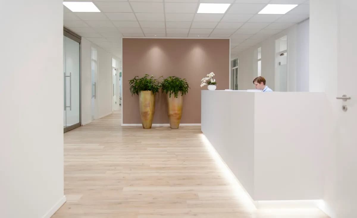 Dr. Anselm Brune | Zahnarzt Münster | Spezialist für Endodontie — Foto aus dem Google-Eintrag der Praxis