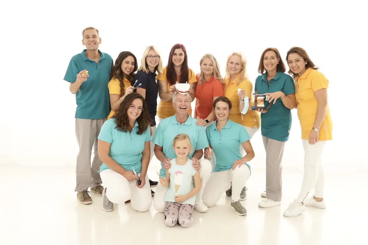Dr. Baumgartl & Team – Ihre Familienzahnärzte in München — Foto aus dem Google-Eintrag der Praxis