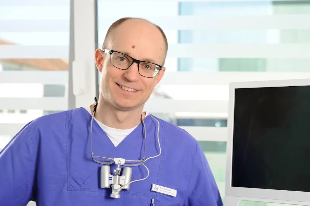 Dr. Björn Echterhoff — Foto aus dem Google-Eintrag der Praxis