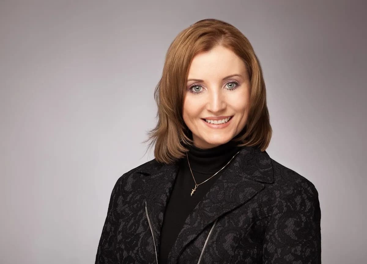 Dr. Cecilia Zawadzki - Oralchirurgin - Chirurg szczękowy - mówię również po polsku — Foto aus dem Google-Eintrag der Praxis