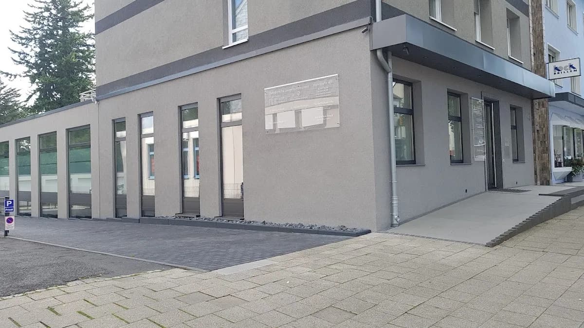 Dr. Christoph Przybylek, Dr. Barbara Przybylek, Thomas Przybylek — Foto aus dem Google-Eintrag der Praxis