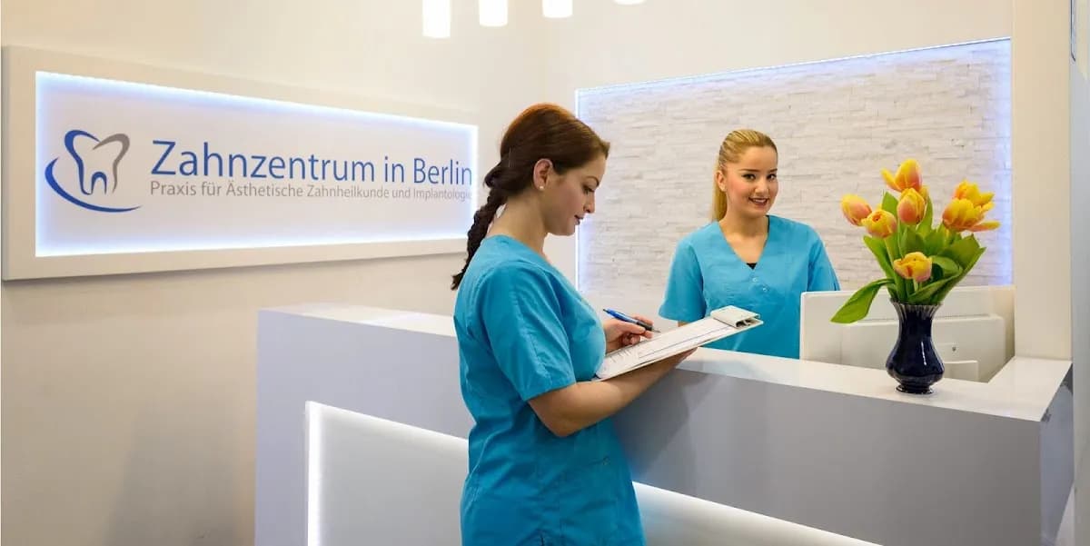 Dr. Emad Khalouf - Zahnzentrum Berlin — Foto aus dem Google-Eintrag der Praxis