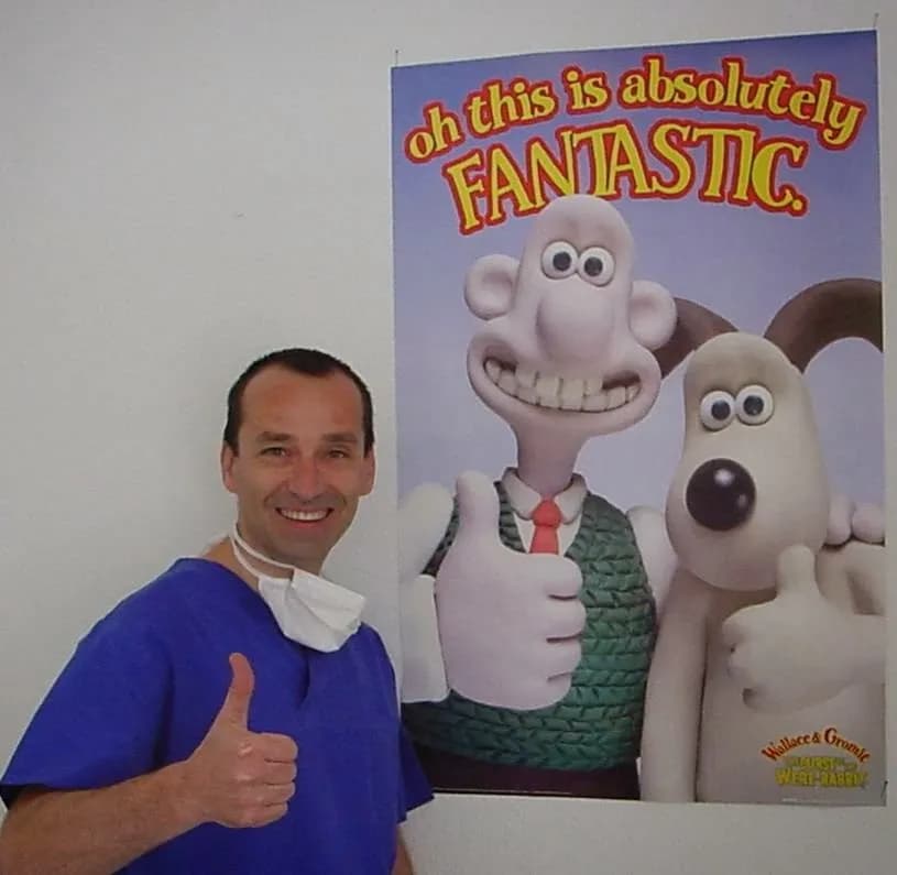 Dr. Freytag und Kollegen -Zahnstation Bergedorf, MSc Oralchirurgie, MSc Implantologie — Foto aus dem Google-Eintrag der Praxis