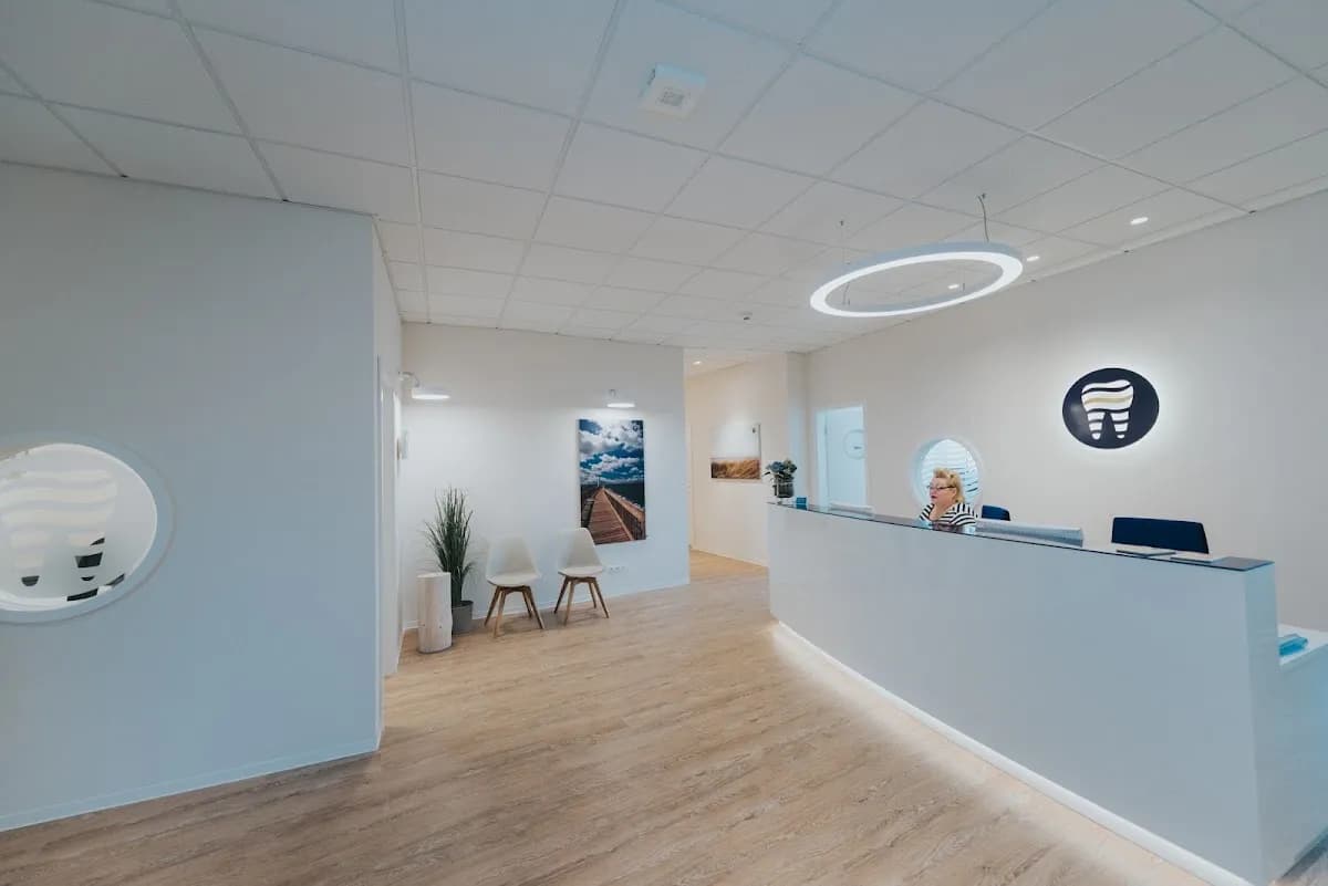 Dr. Jan von Lübcke Zahnarzt im Mühlenviertel — Foto aus dem Google-Eintrag der Praxis