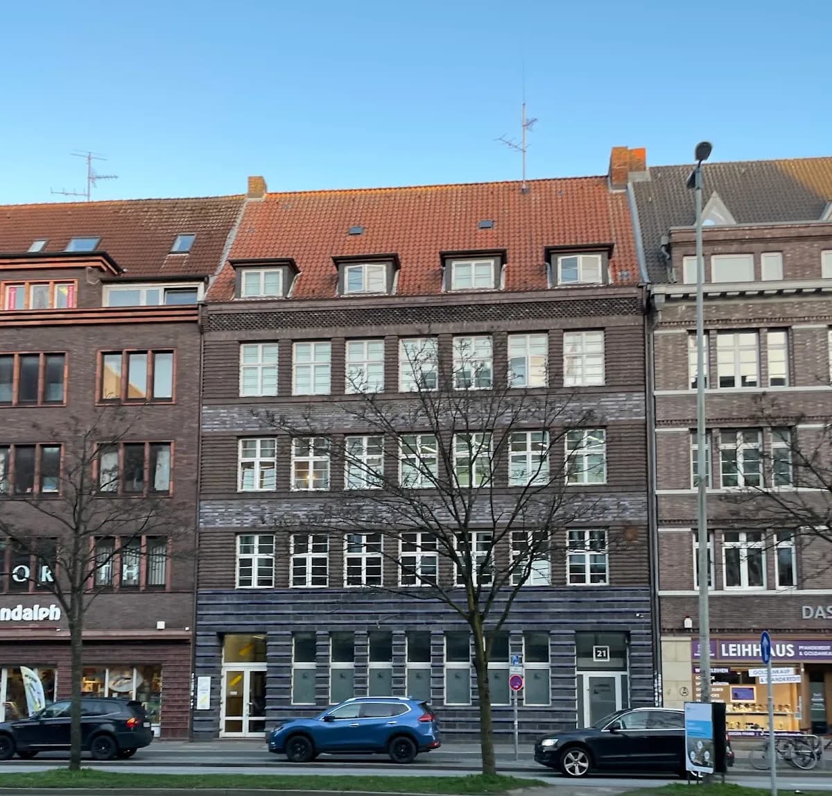 Dr. Lüttmann & Collegen - L Zahnärzte Kiel - ehemals Dr. Kai-Uwe Lau — Foto aus dem Google-Eintrag der Praxis