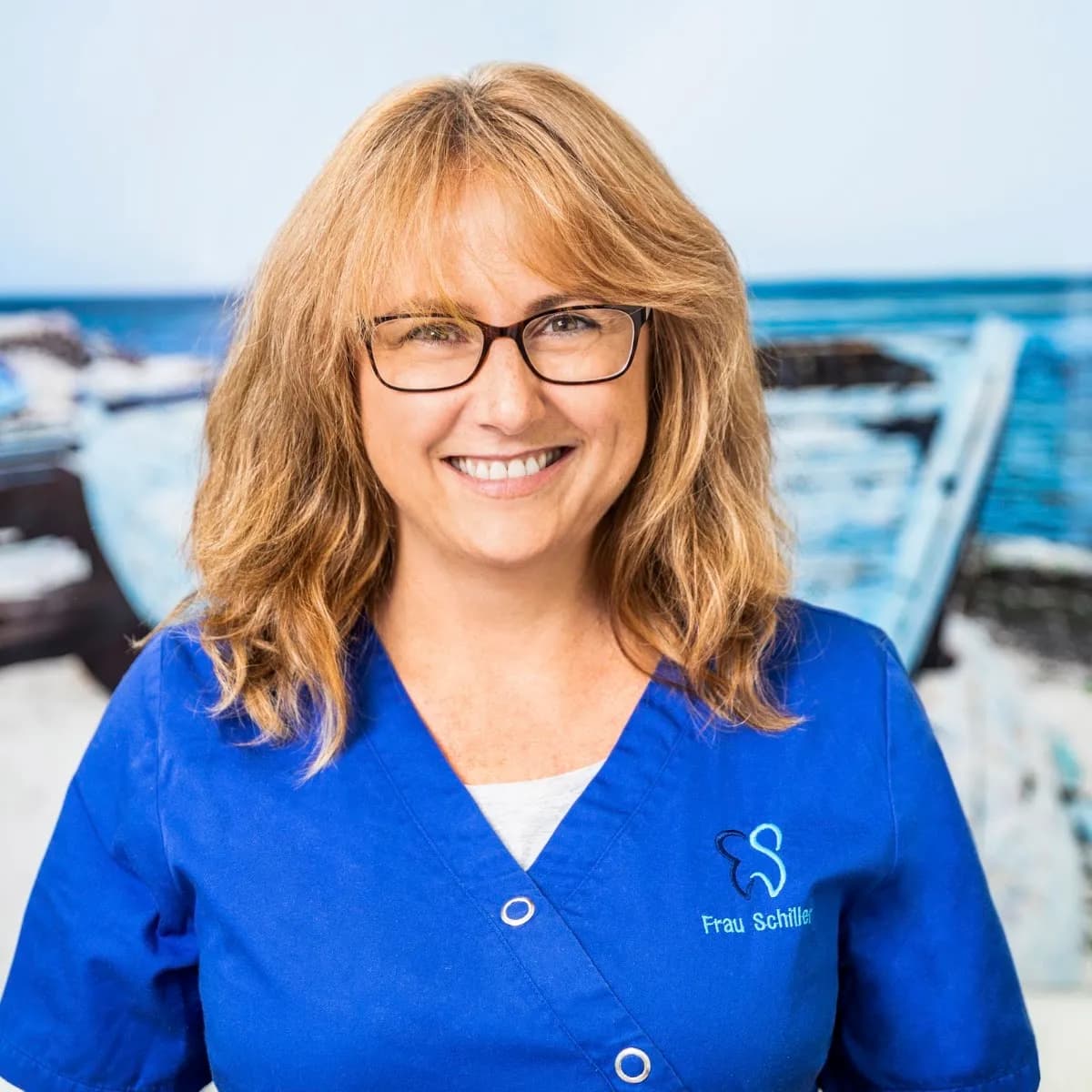 Dr. med. dent. Esther Schiller — Foto aus dem Google-Eintrag der Praxis
