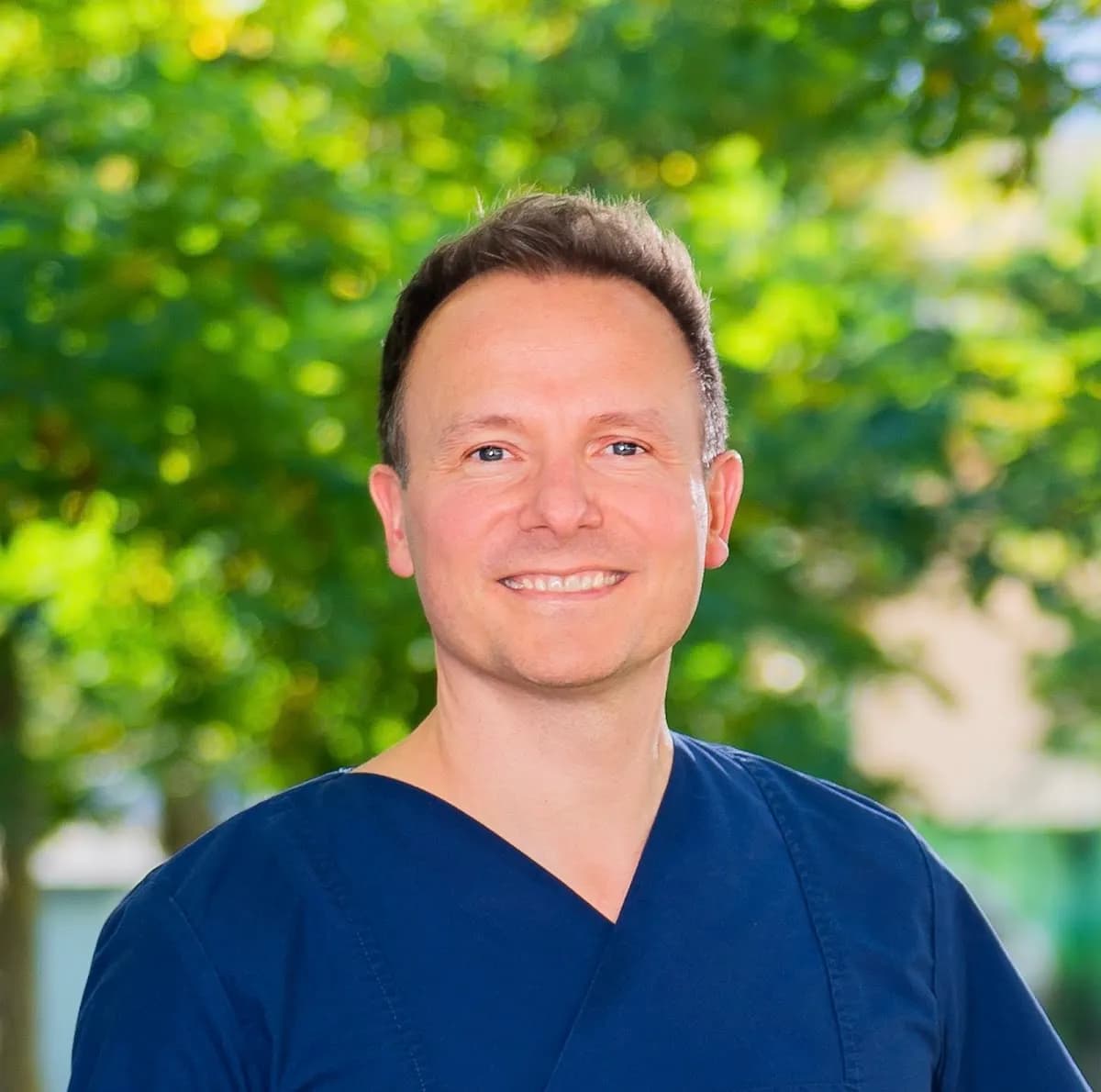 Dr. med. dent. M.Sc. Andreas Hofmann — Foto aus dem Google-Eintrag der Praxis