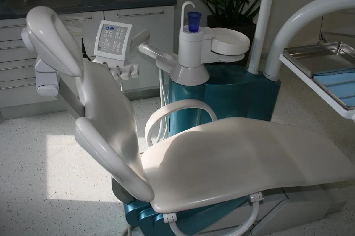 Dr. med.dent Thorsten Donnevert — Foto aus dem Google-Eintrag der Praxis
