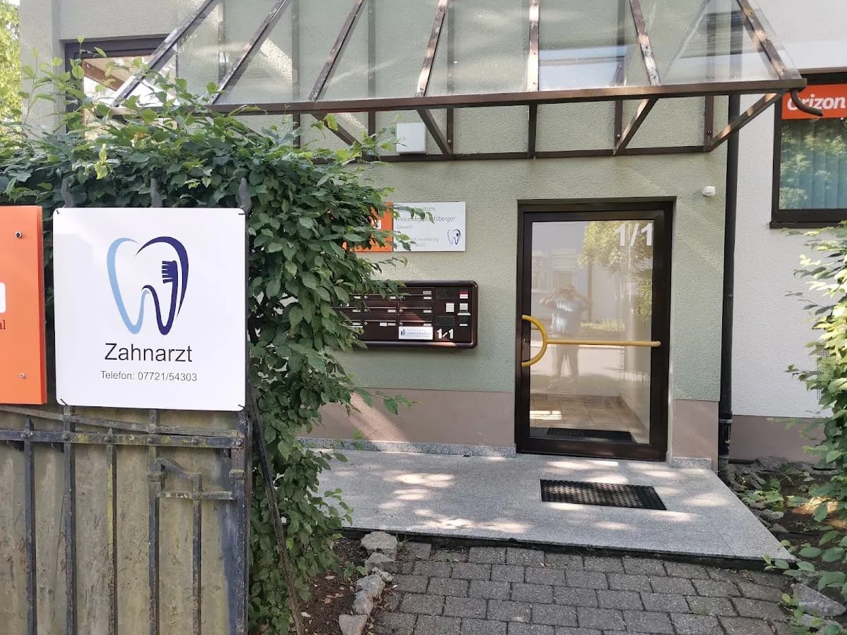 Dr. medic. stom. A. Staatsberger — Foto aus dem Google-Eintrag der Praxis