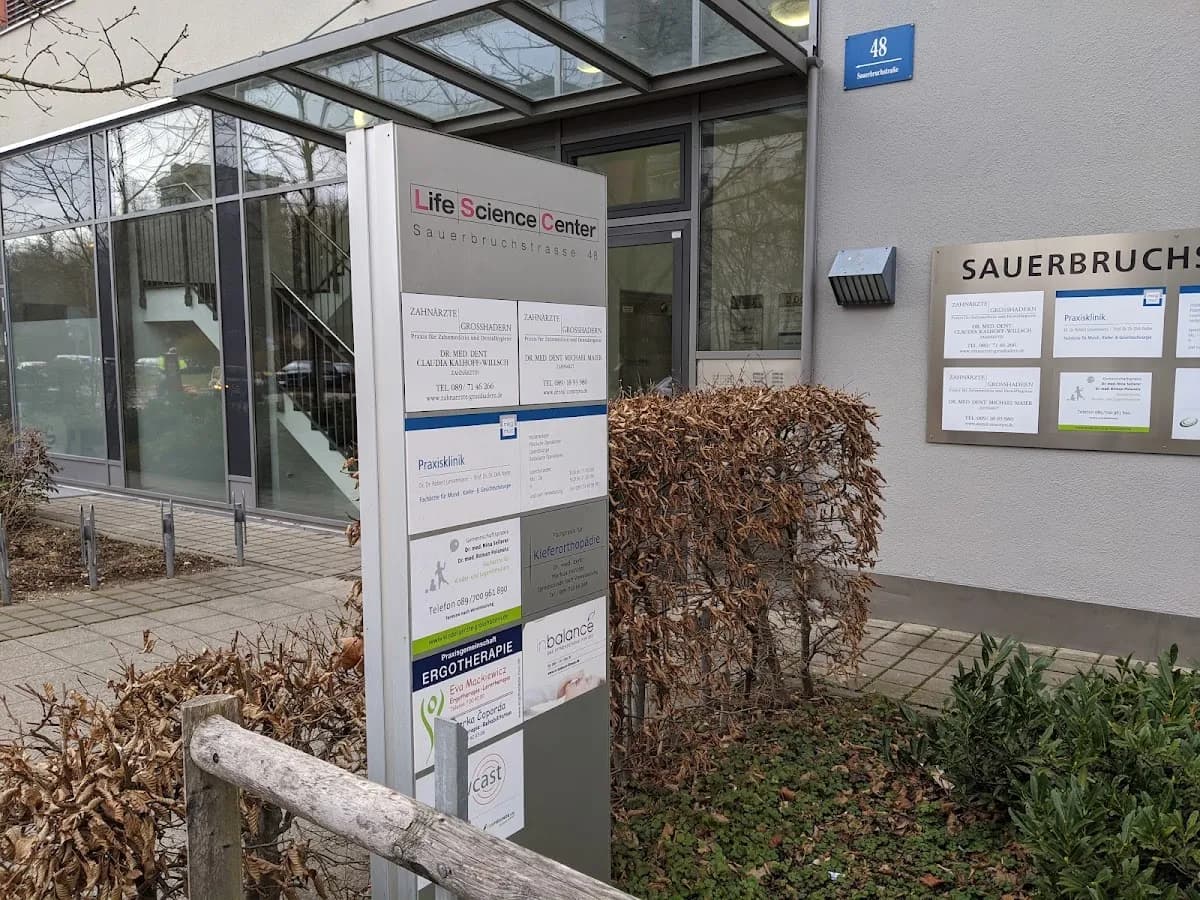 Dr. Michael Maier — Foto aus dem Google-Eintrag der Praxis