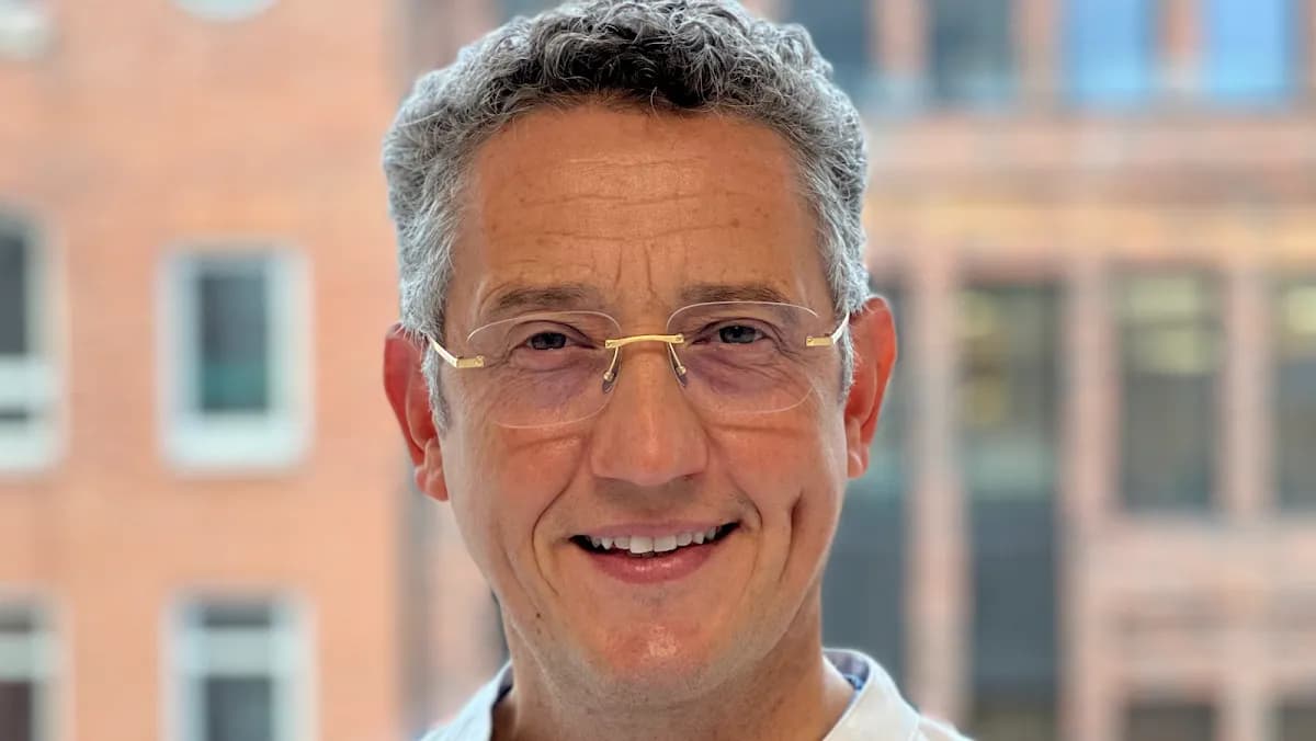 Dr. Pakusa Praxis für Mund-, Kiefer- und Gesichtschirurgie — Foto aus dem Google-Eintrag der Praxis