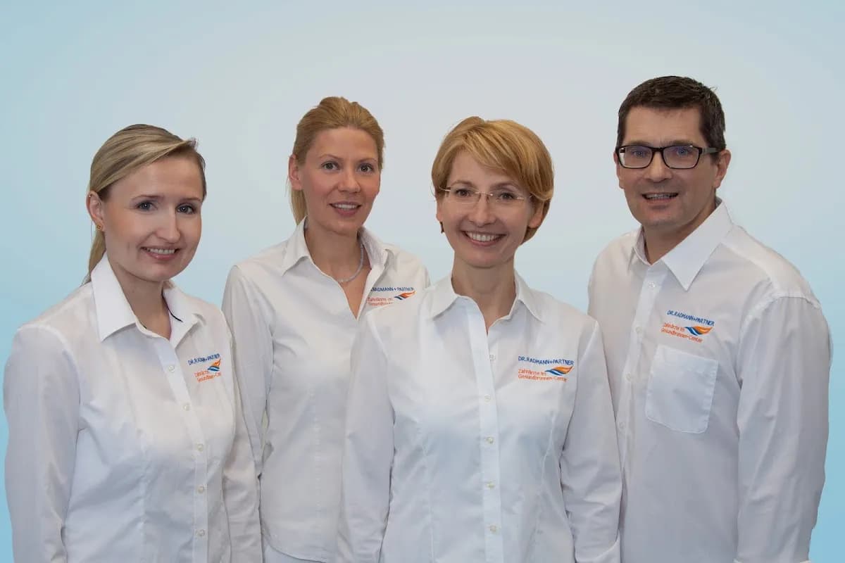 Dr. Radmann + Partner Zahnärzte im Gesundbrunnen-Center — Foto aus dem Google-Eintrag der Praxis