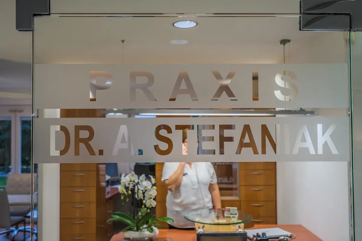 Dr. Stefaniak-Brzuchalski — Foto aus dem Google-Eintrag der Praxis