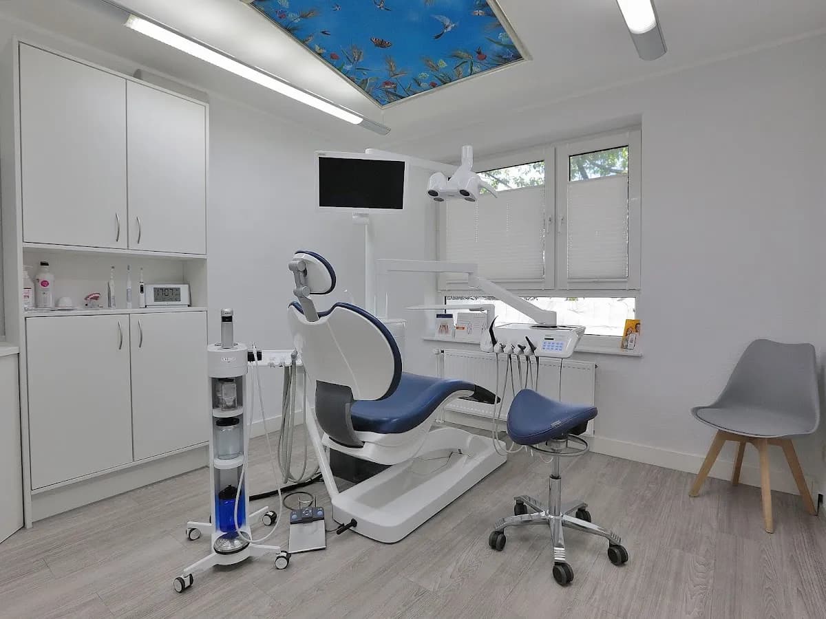Dr. Thomas Petersen - Zahnarzt Bonn — Foto aus dem Google-Eintrag der Praxis