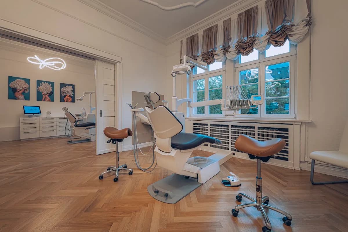 Dr. Veronika Vaido - Zahnärztin im Curio-Haus — Foto aus dem Google-Eintrag der Praxis
