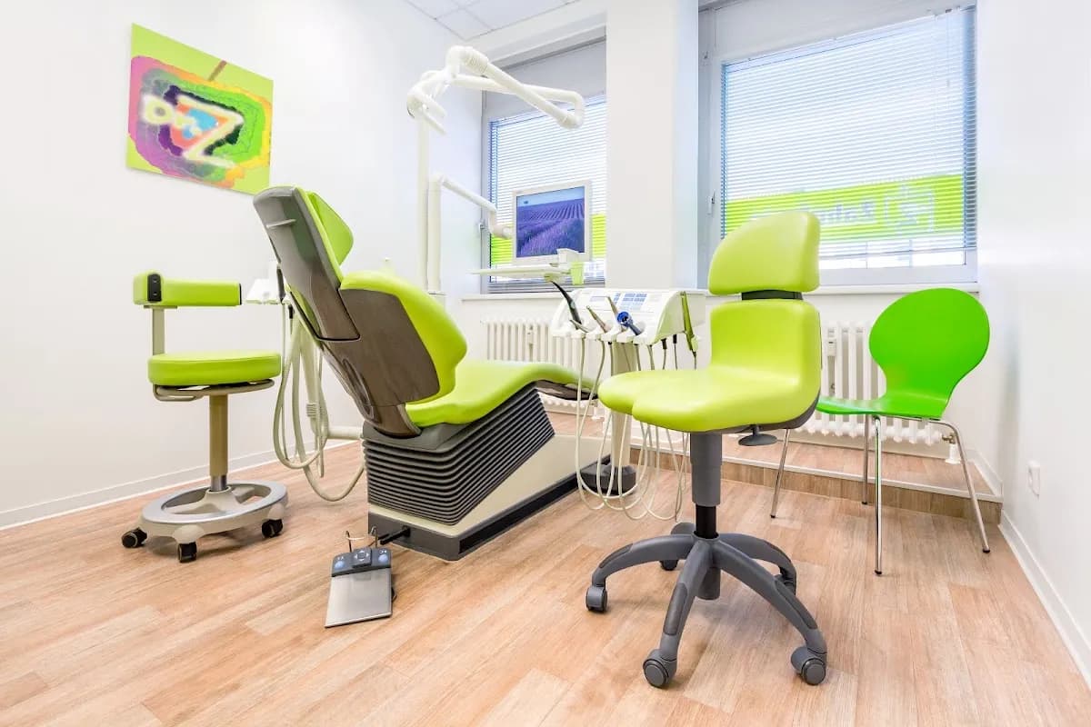 Dr. Z Zahnmedizinisches Versorgungszentrum Berlin — Foto aus dem Google-Eintrag der Praxis
