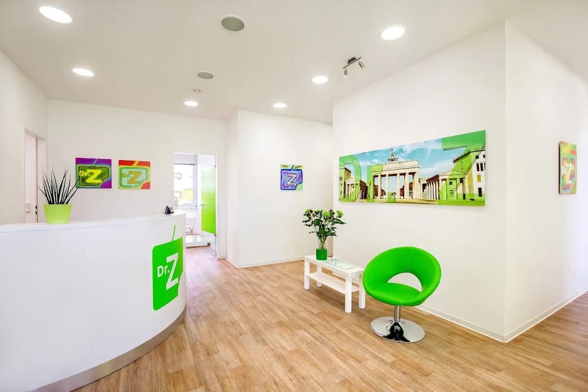 Dr. Z Zahnmedizinisches Versorgungszentrum Berlin — Foto aus dem Google-Eintrag der Praxis