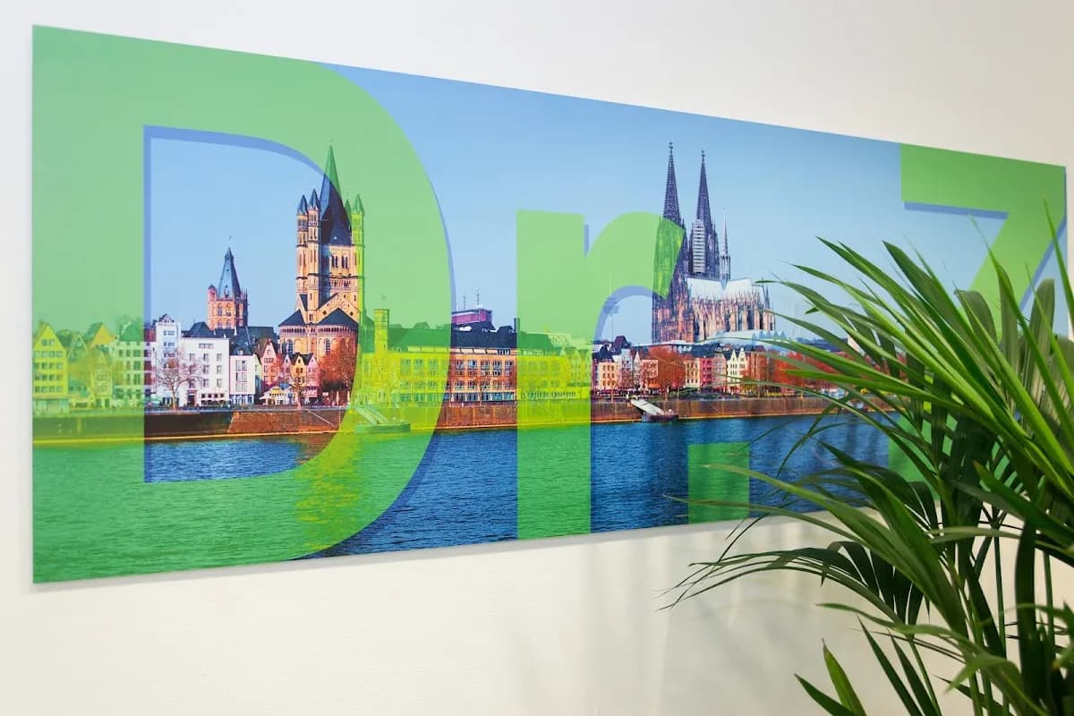 Dr. Z Zahnmedizinisches Versorgungszentrum Köln — Foto aus dem Google-Eintrag der Praxis