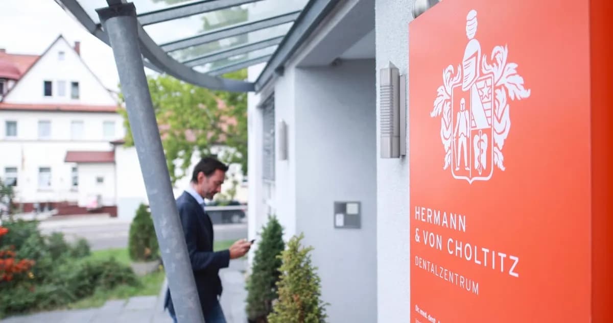 Dres. Hermann & von Choltitz Zahnärzte — Foto aus dem Google-Eintrag der Praxis