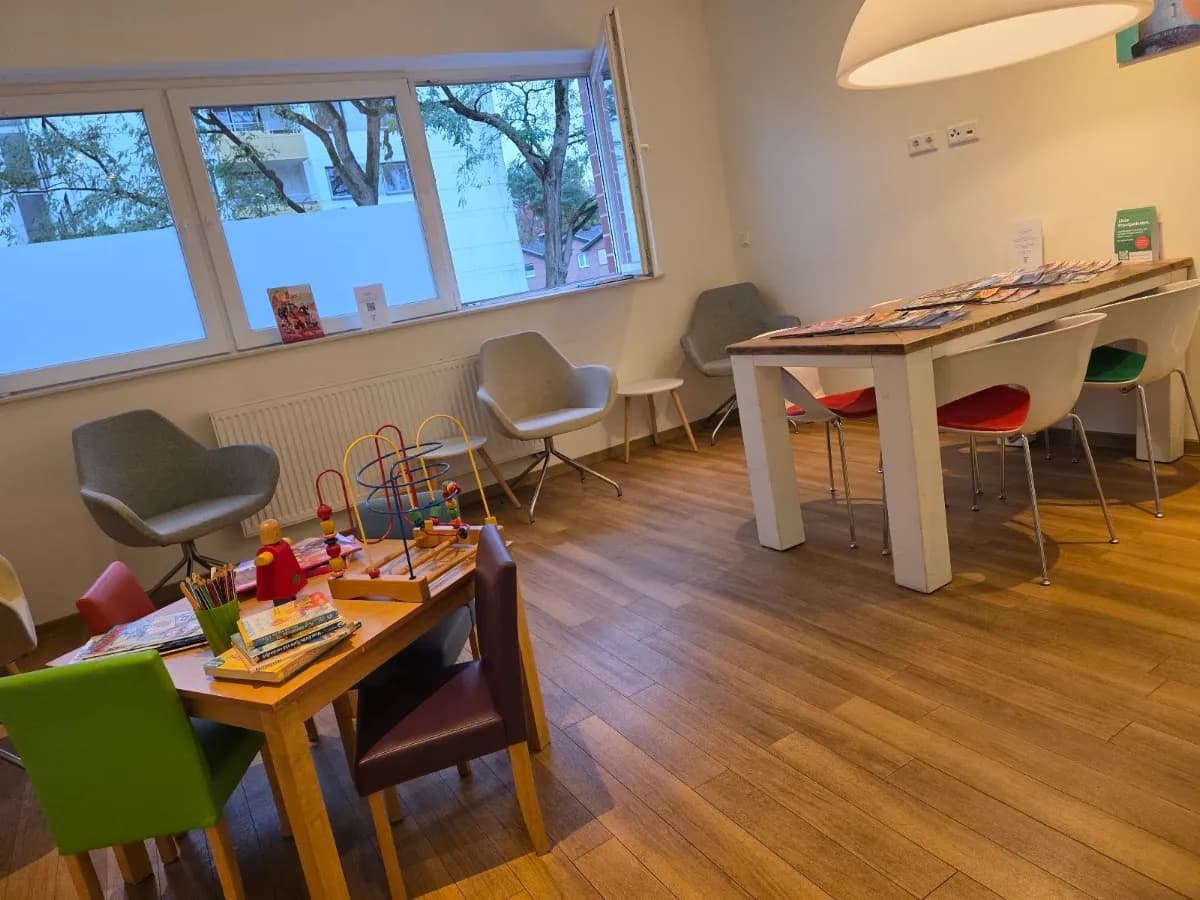 Drs. Hub.J.M. van Rijt — Foto aus dem Google-Eintrag der Praxis