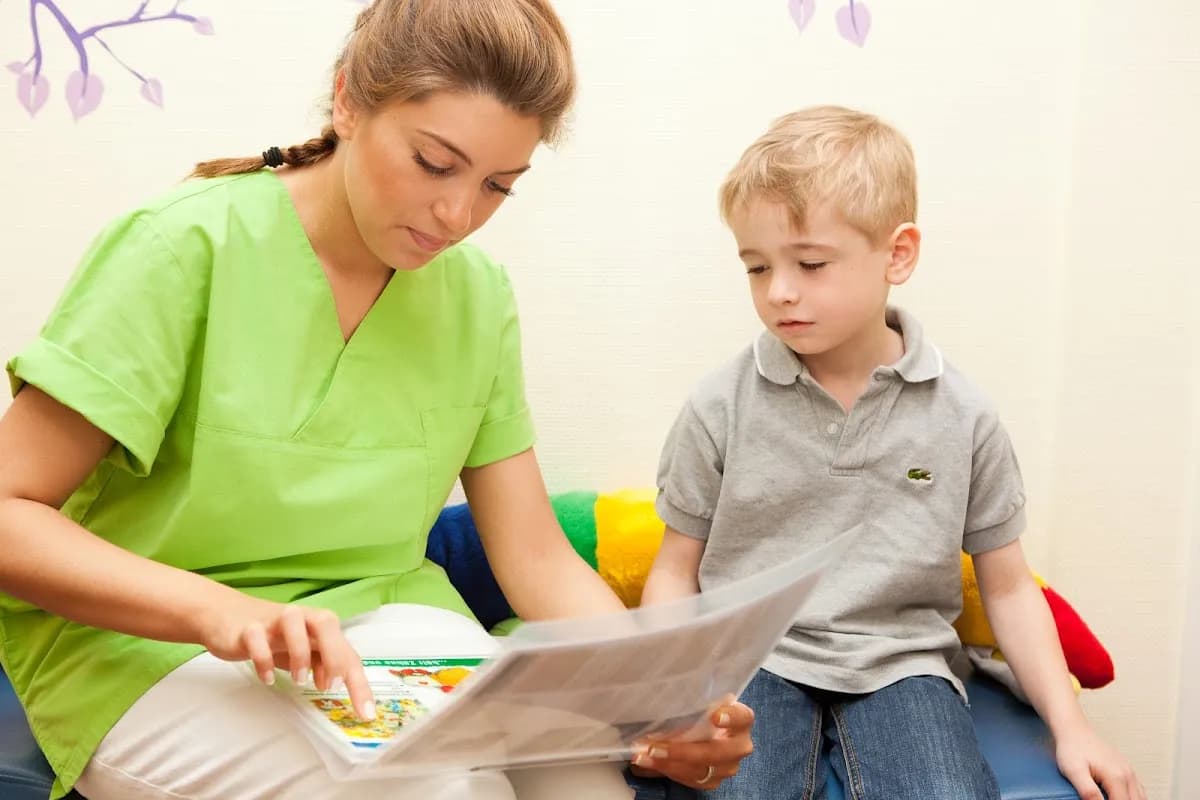 Erstes Zahnmedizinisches Zentrum für Kinder u. Jugendliche — Foto aus dem Google-Eintrag der Praxis