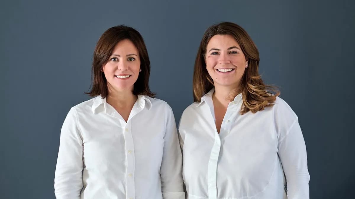 F55 Zahnheilkunde Dr. Katharina Jüngling-Kessler & Dr. Caroline Geiß München — Foto aus dem Google-Eintrag der Praxis