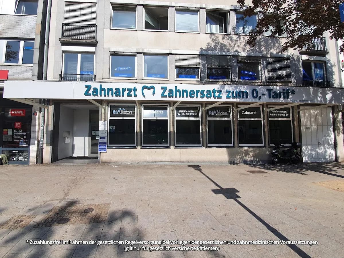 Fair Doctors - Zahnarzt in Mönchengladbach — Foto aus dem Google-Eintrag der Praxis