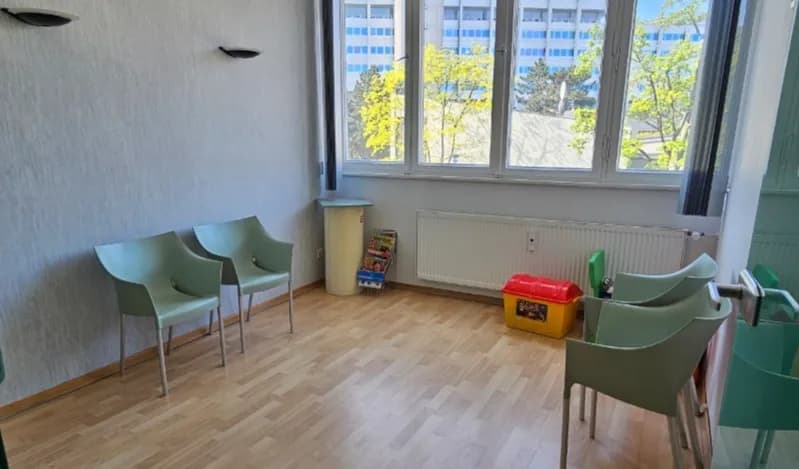 Familienzahnarzt Wedding/ Zahnarzt Al-Wadhaf — Foto aus dem Google-Eintrag der Praxis