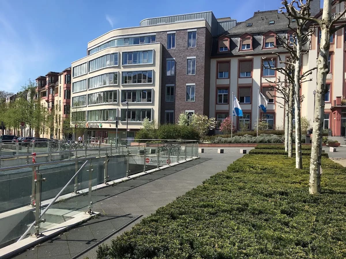 groisman & laube - Centrum für Mund-, Kiefer- und Gesichtschirurgie Bethanien — Foto aus dem Google-Eintrag der Praxis