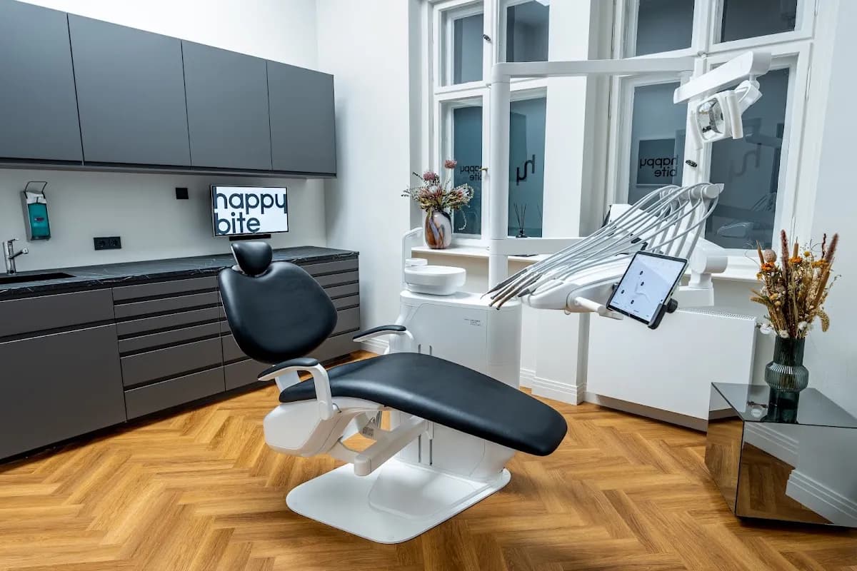 happybite Zahnarztpraxis — Foto aus dem Google-Eintrag der Praxis