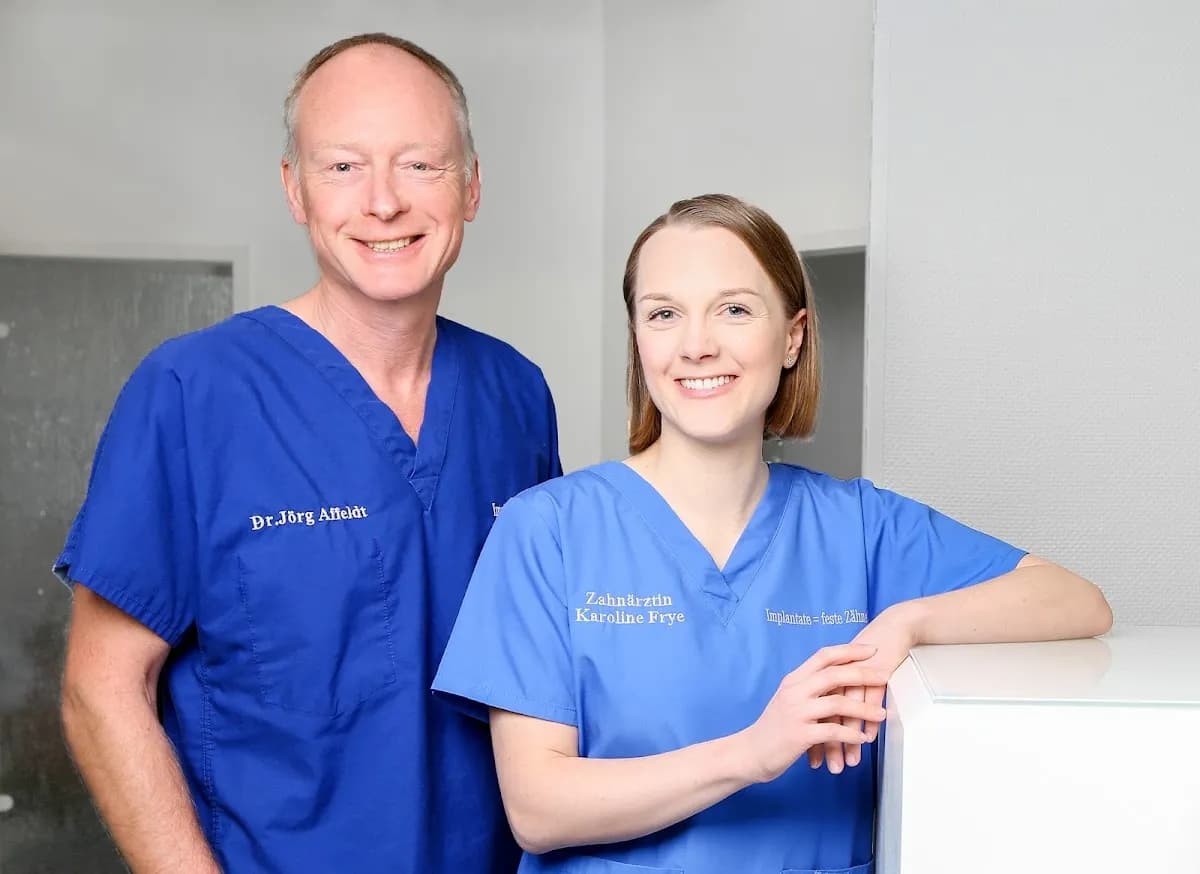 Herr Dr. med. dent. Jörg Affeldt — Foto aus dem Google-Eintrag der Praxis