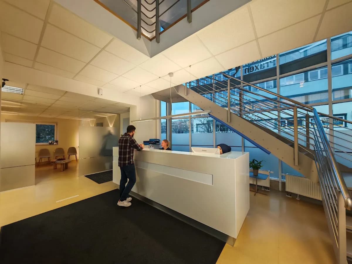 Implantatzentrum Dresden - MVZ Aslan & Kollegen — Foto aus dem Google-Eintrag der Praxis